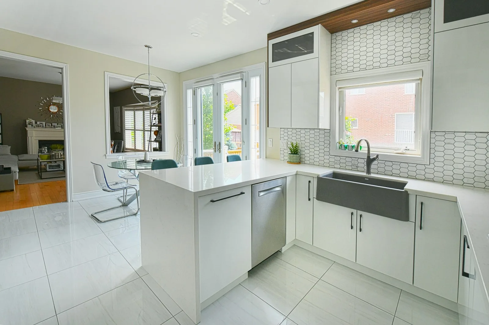 Professional dishwasher repair and maintenance service