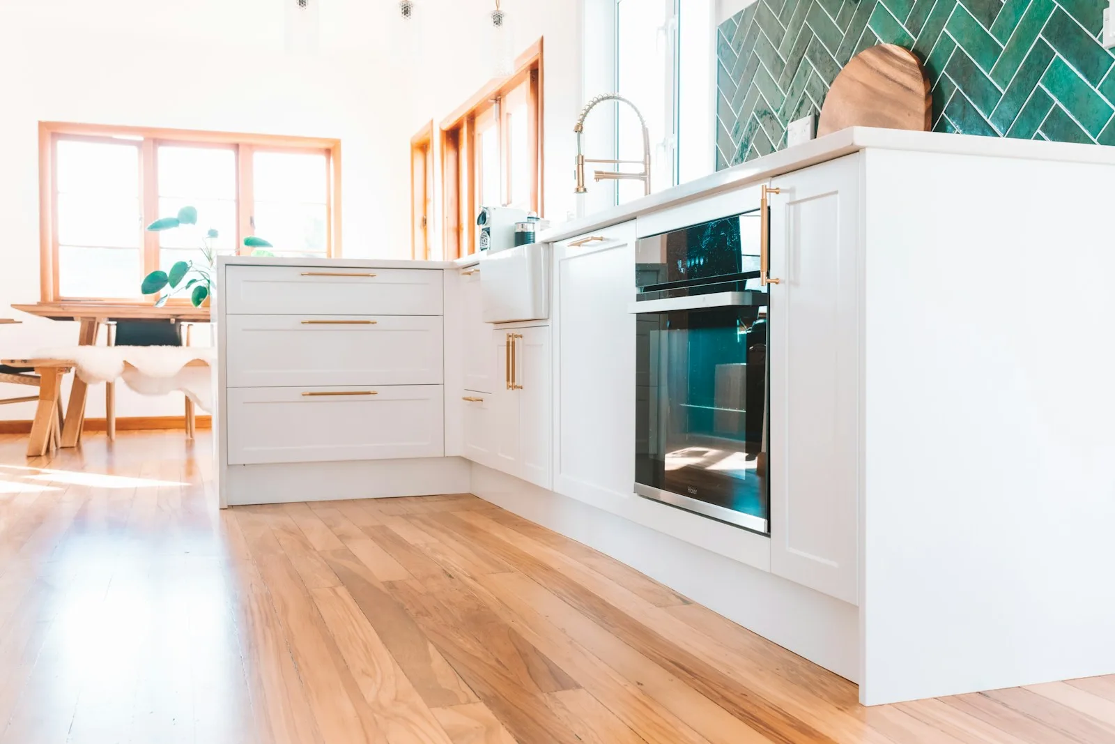 Built-in Bosch oven with convection cooking technology