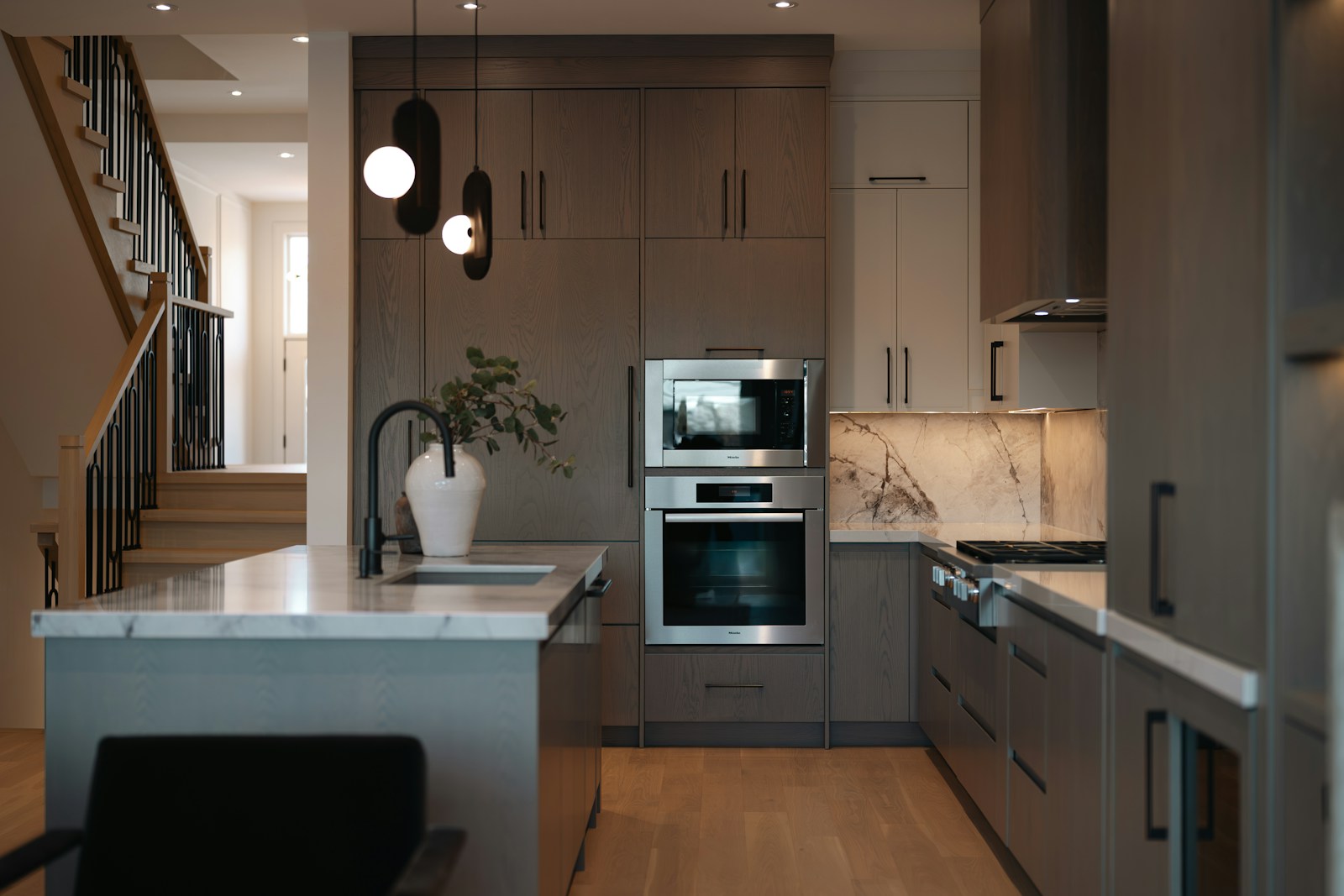 Modern kitchen with integrated Bosch wall oven