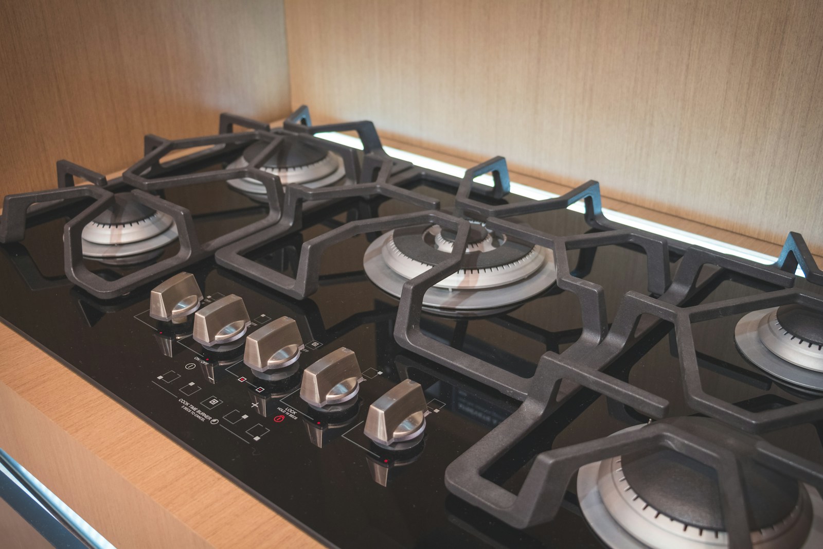 Bosch induction range with precision temperature control